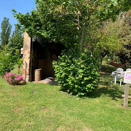 Guest house La Nana Gialla *