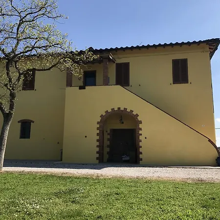 Pensjonat La Nana Gialla Riotorto