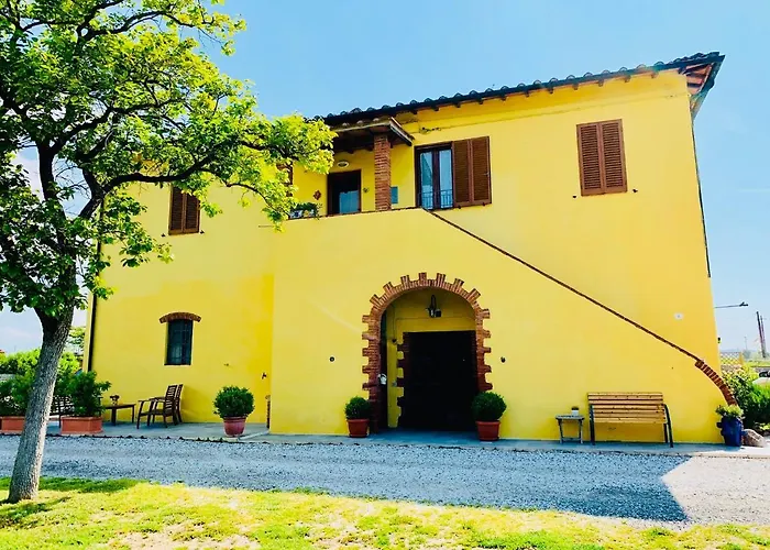 La Nana Gialla 3* ריוטורטו