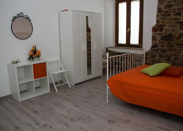 La Nana Gialla בית הארחה 3*